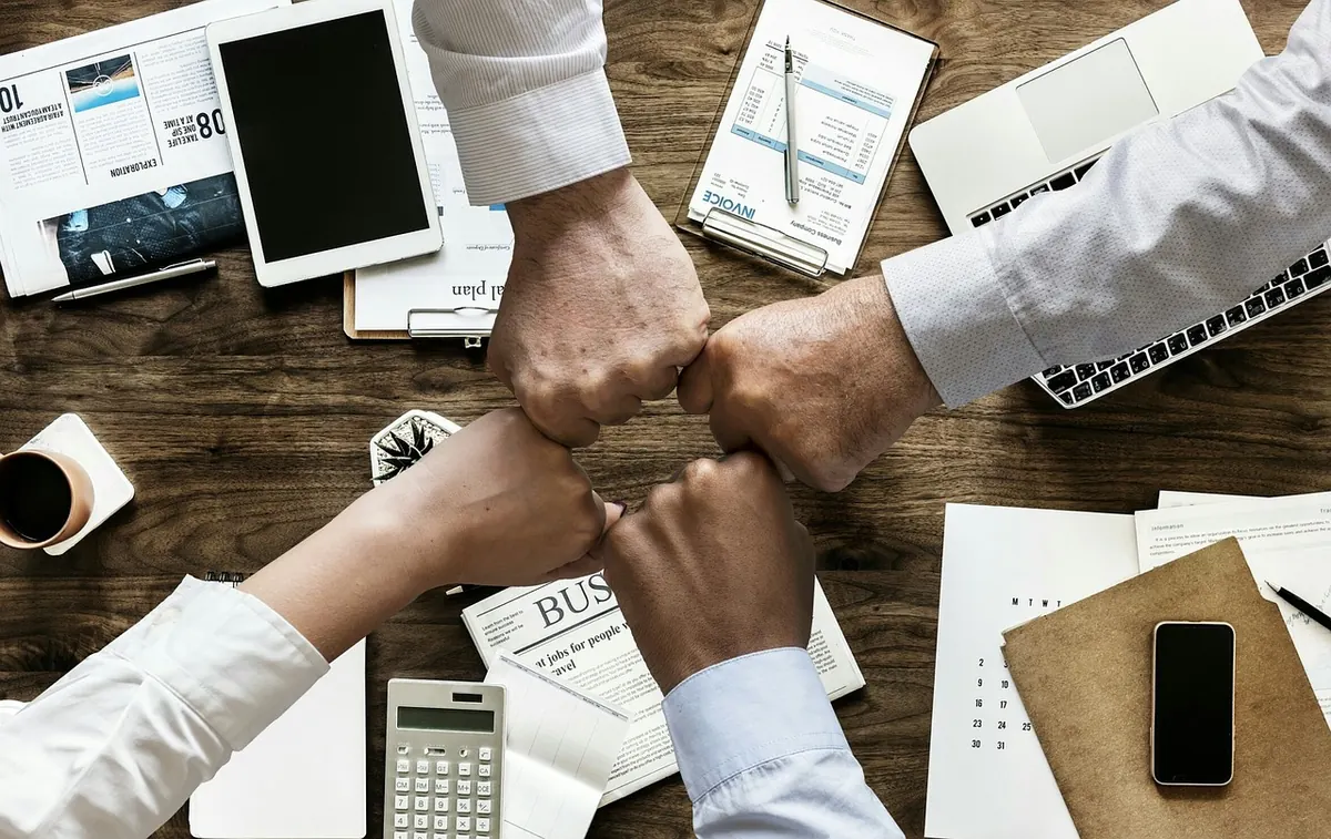Mortgage Overpayment vs Extra Pension Contributions: Which Saves More?