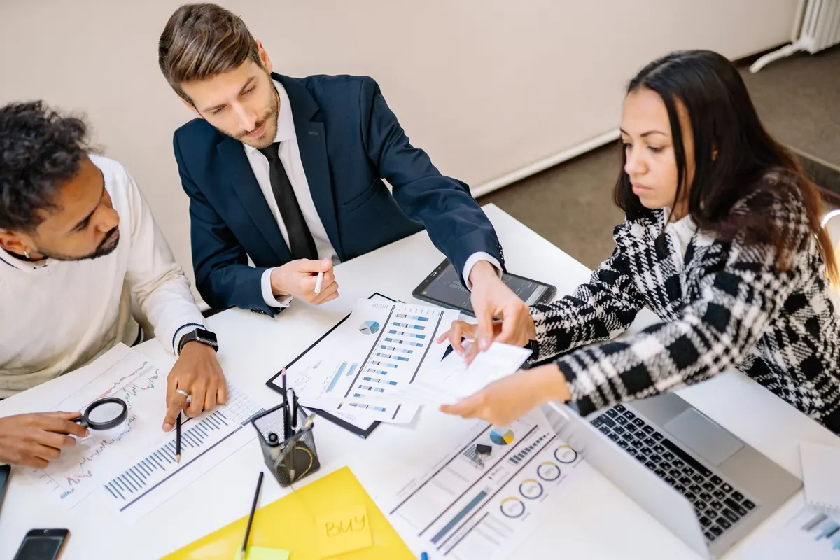 Starting a Limited Company in the UK: Costs, Deadlines and Common Pitfalls